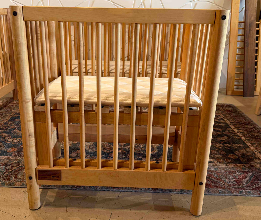 Childspose Bassinet Mini Crib Hard Maple With Mattress (Floor Display)